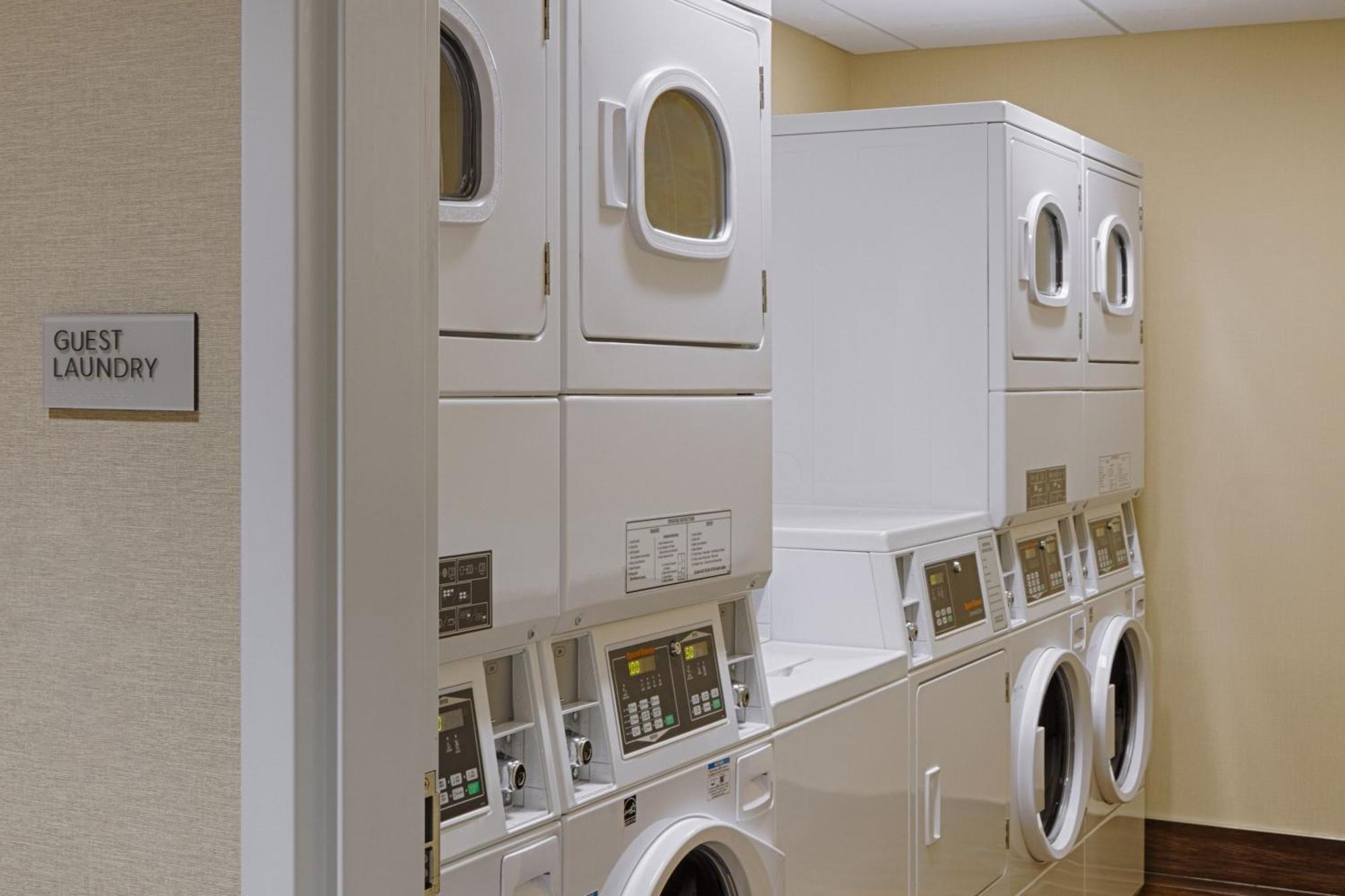 Towneplace Suites Columbus 希利亚德 外观 照片