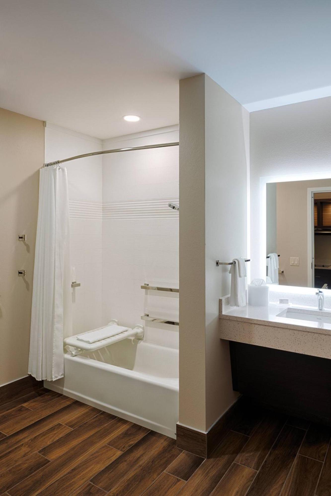 Towneplace Suites Columbus 希利亚德 外观 照片