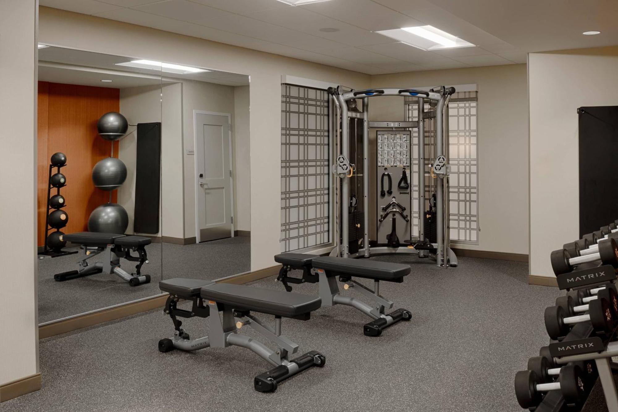Towneplace Suites Columbus 希利亚德 外观 照片